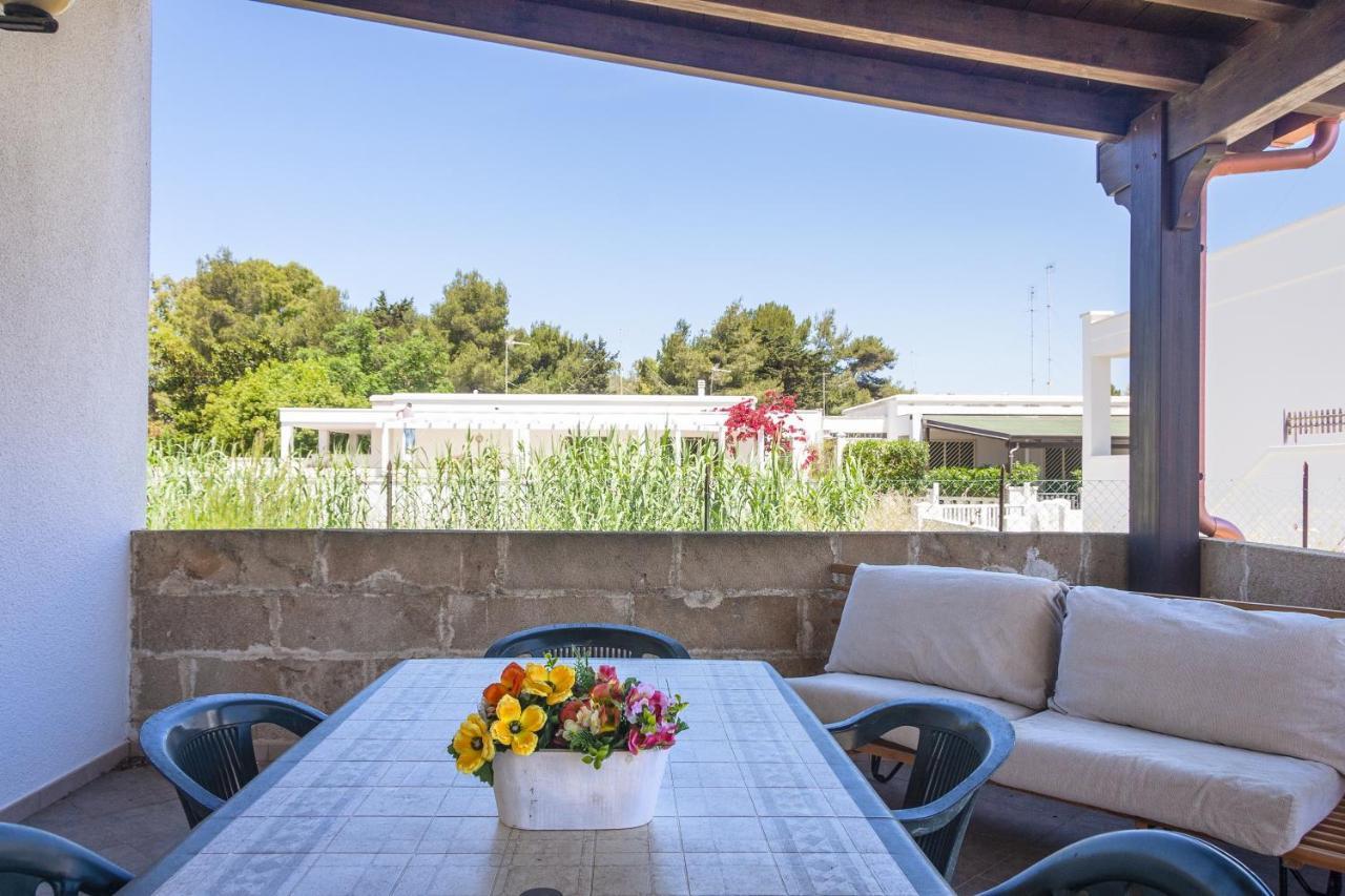 Вилла Casa Riccione Марина-ди-Манкаверса Экстерьер фото